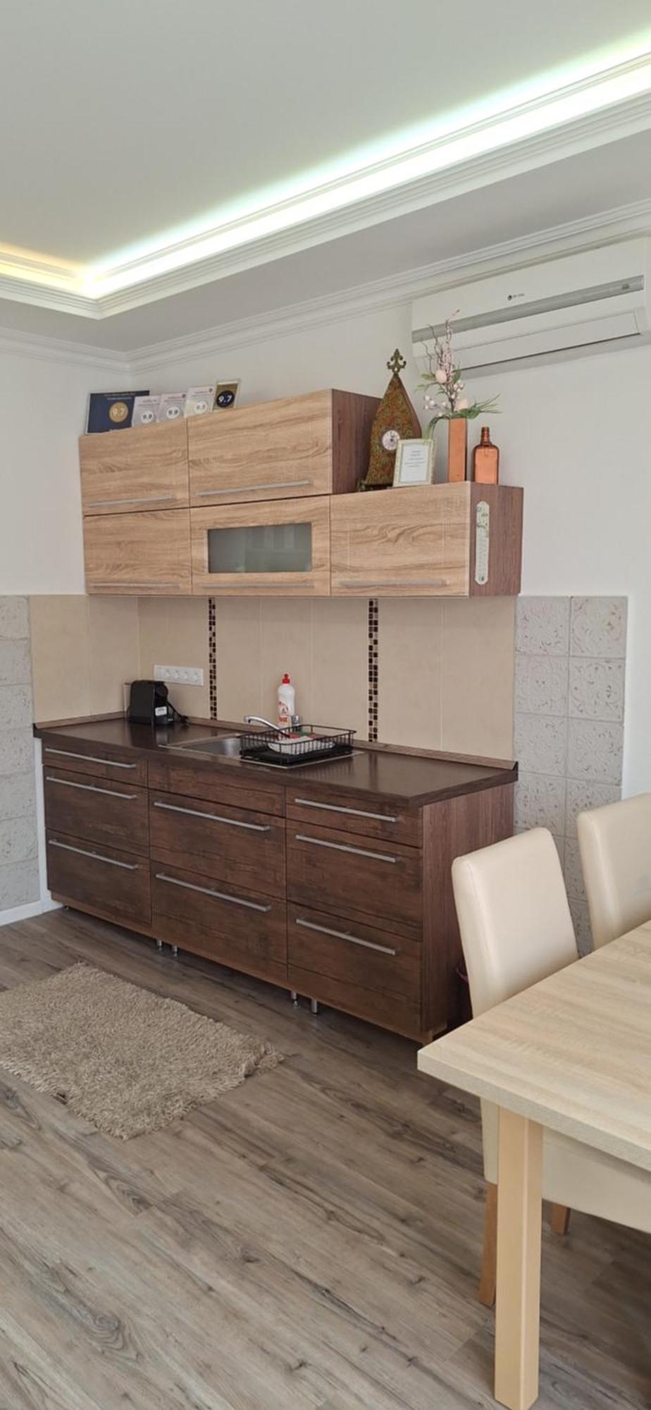 Paradise Apartmanhaz Егер Екстериор снимка